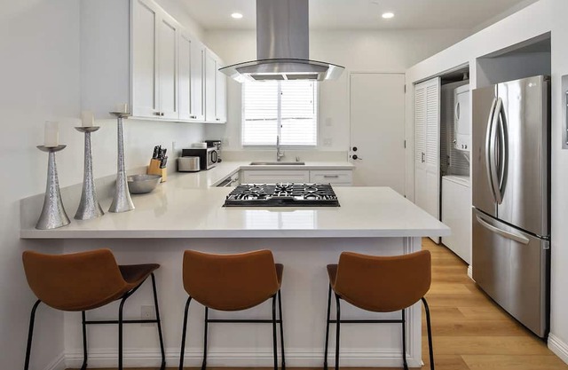 Exclusive 2BD 3BA with Balcony