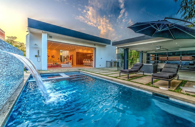 The Melrose Villa Sum