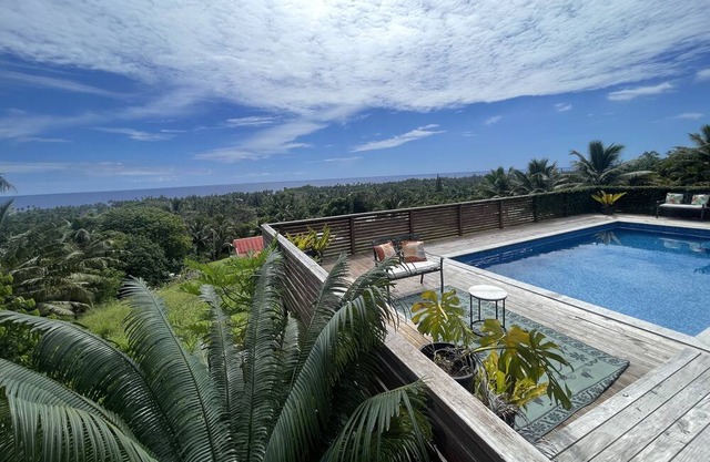 Beautiful Family Friendly House with Pool