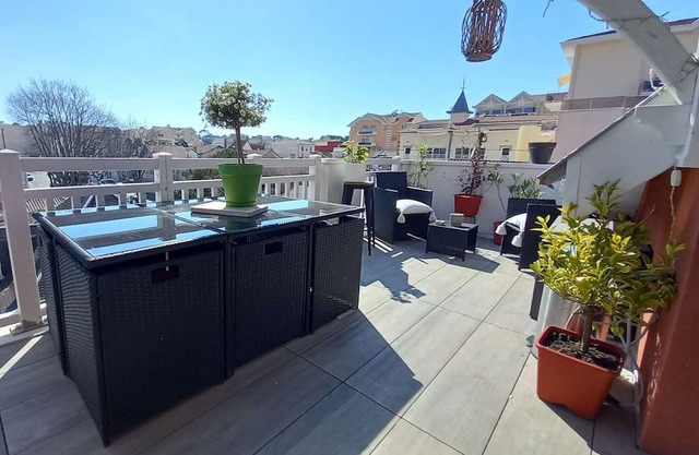 Charming t2 - city center - near beach - wifi
