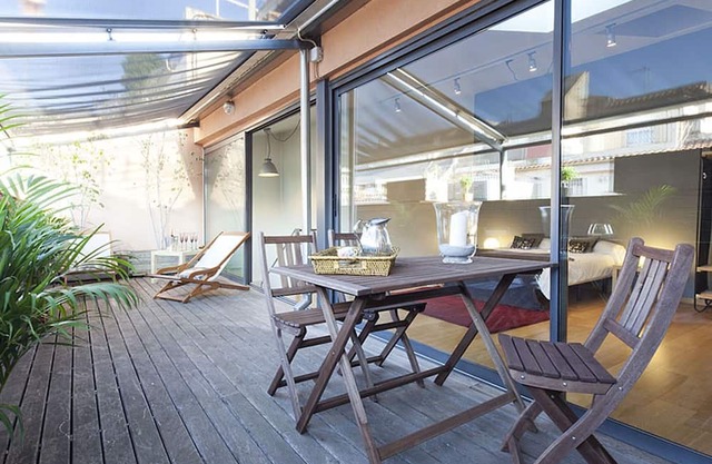 Spectacular Penthouse in Bonanova with Private Terrace for 6, FREE WIFI
