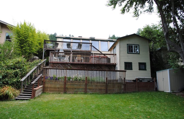 Camellia House Guerneville en el río ruso (Cert. # 8 96N)