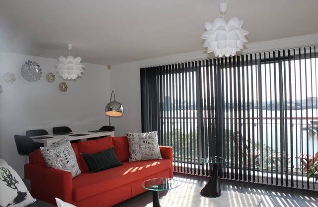 Miles Close Apartment