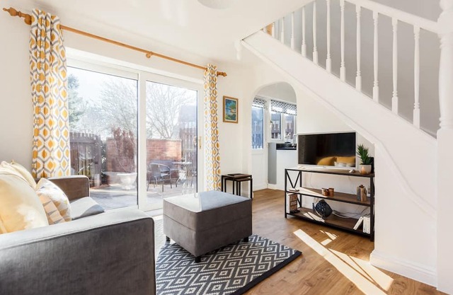 Fantasea - a house that sleeps 3 guests in 2 bedrooms
