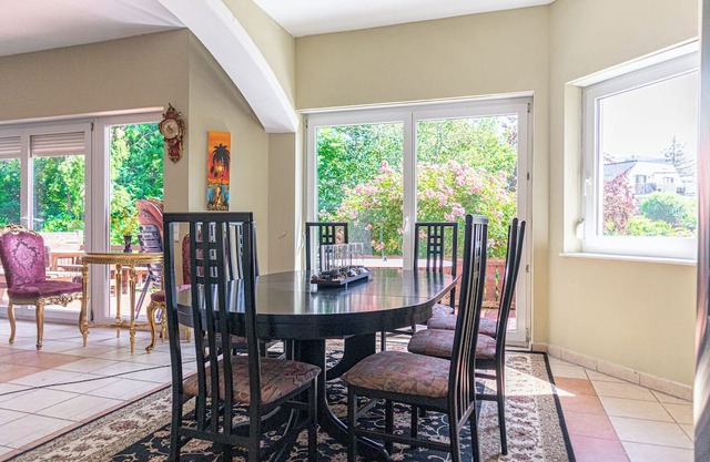 Luxury Garden Villa Sleeps 16 Guests