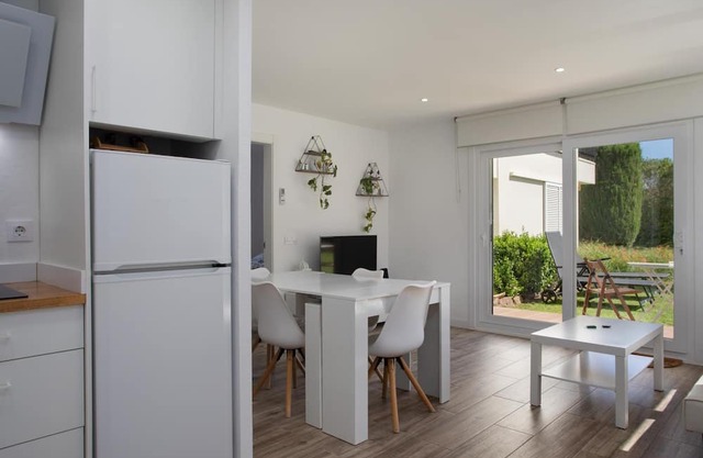 Apartament amb Piscina i Parquing Baixos amb Jard