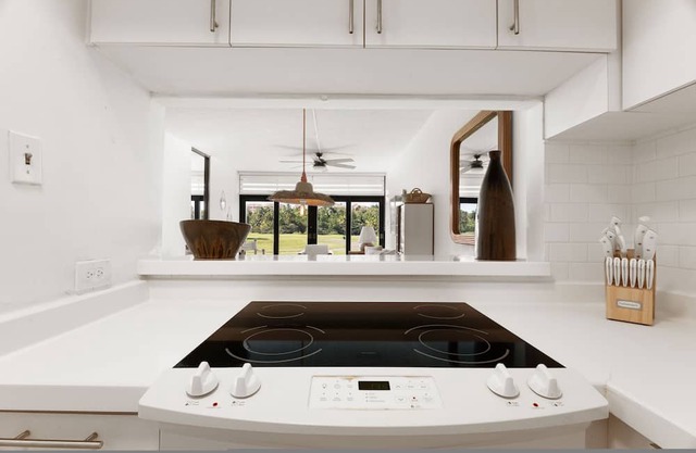 Coastal Living With Golf Course Vistas Otium