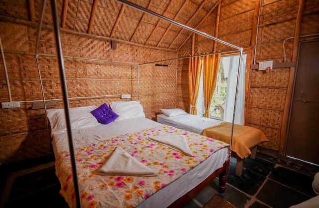 Hampi Natures Cottage
