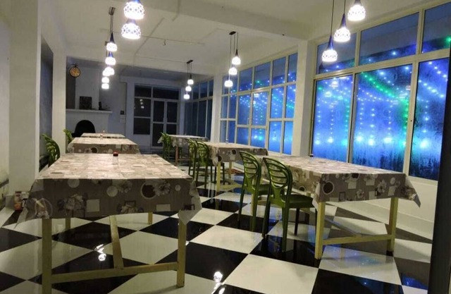 Venus Inn Sittong