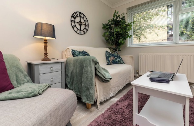 Cosy 1 Bed Maisonette - Ground Floor