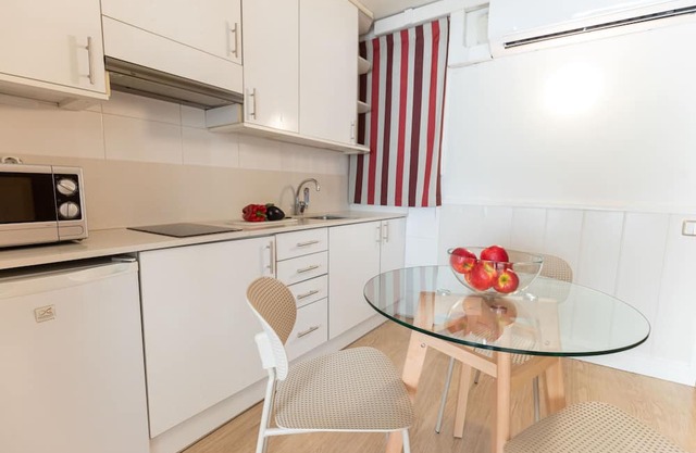 Weflating SANT PAU - Standard Apartment