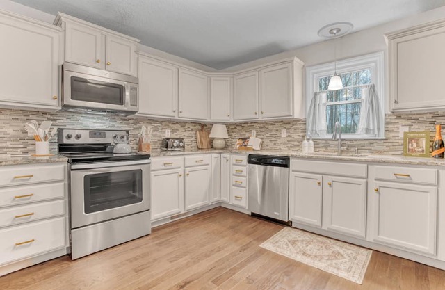 Family Tranquil Retreat - Pool, HotTub, Golf, More