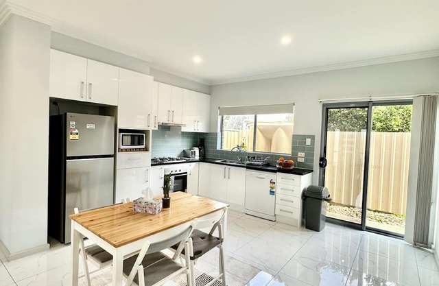 Charming Privateroom/ShareHouse/Netflix/ClosetoCity