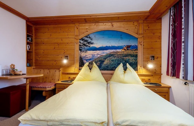 Dreibettzimmer, K, Dusche, WC, Nichtraucher - Energiepension Schwaiger