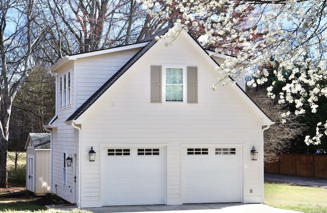 Suburban Studio in Prime Area on Large Quiet Lot- GSP Airport, Greer, Greenville