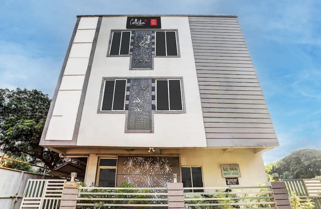 Super OYO Collection O Hotel Bhinna