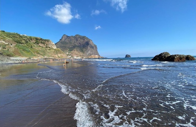 Penha D'Águia Villa by LovelyStay