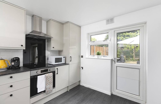 Lovely Home in Hydean Way Stevenage