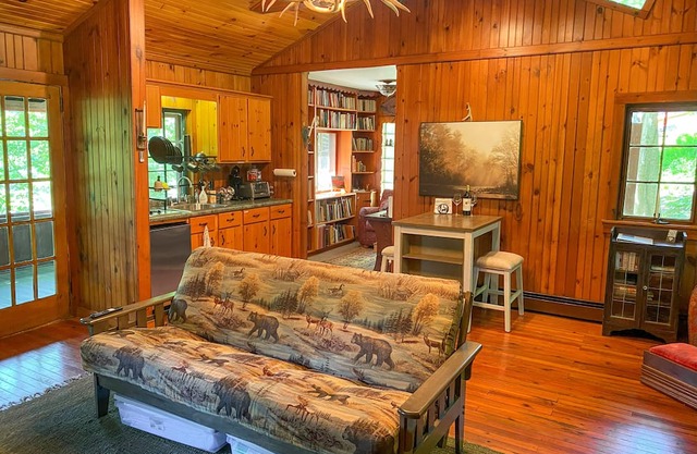 Rustic Lakefront Cabin with Cozy Reading Nook