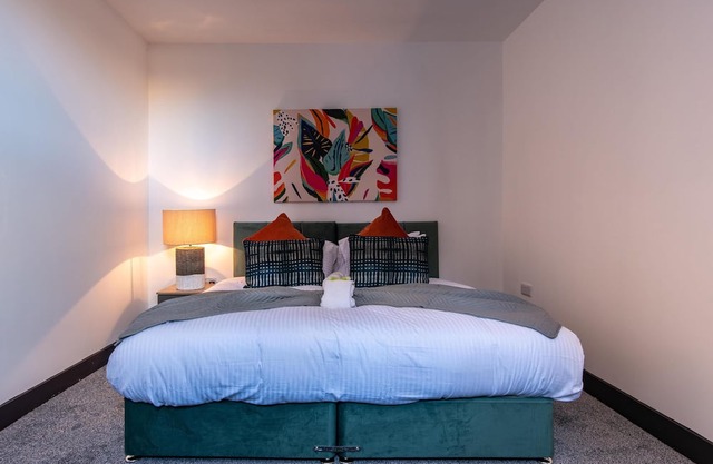 Victoria Apartment 2: Contractor's Choice 3BR in Hartlepool