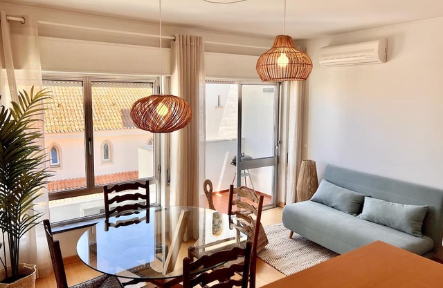 Newly refurbished coastal apartment, steps away from the beach with sea views.
