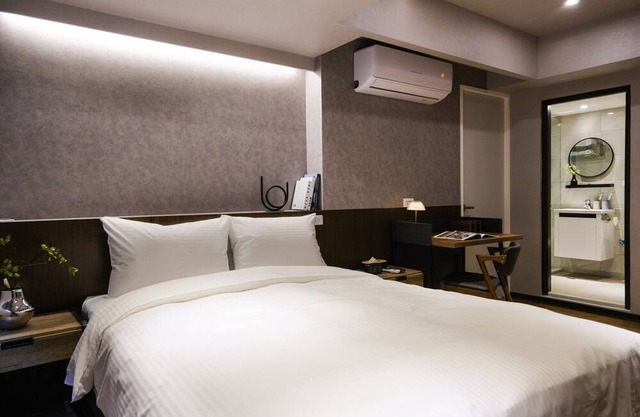 Giant Rich Hotel