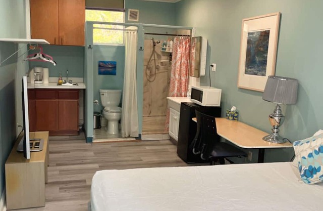 Gated Sweet Studio In Pasadena 1 Free Parking