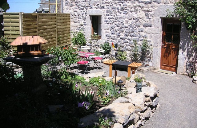 Gite Argences-en-Aubrac, 2 bedrooms, 4 persons