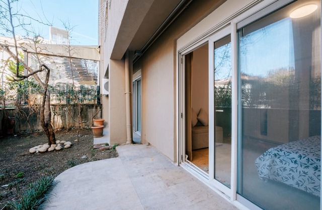 Cozy Central Flat w Garden 5 min to Metro in Sisli