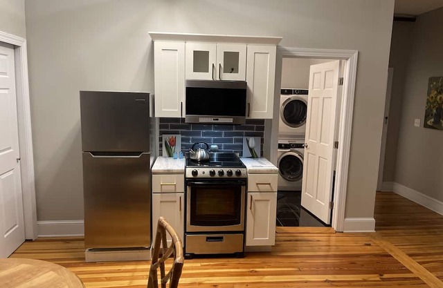 Beautiful renovated studio on Historic Bethlehem’s Main Street