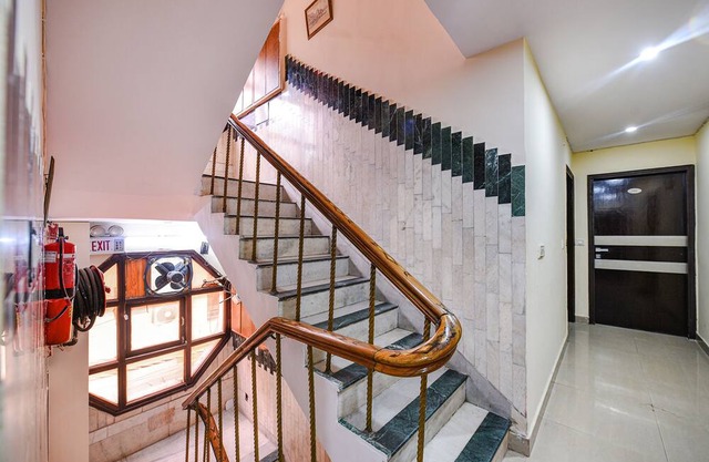 Fabhotel Swiss International