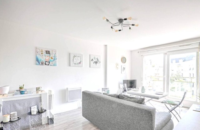 Homerez - Nice appartement for 4 ppl. with balcony at Châtillon