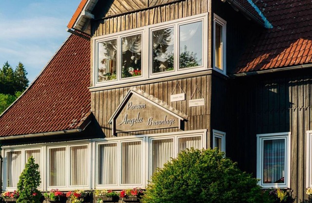 Theo's Bähnli - Ferienwohnung "theo`s Bähnli" - Helle Geräumige Wohnung mit Platz für 11 Personen