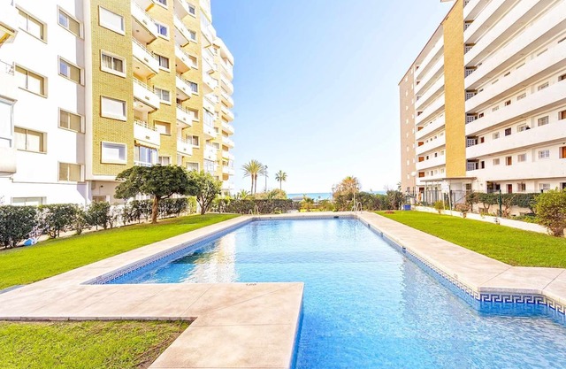 Club Maritimo Ronda III Sea View