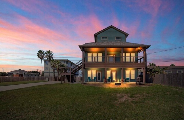 Boat Parking|Oversized Yard|Pet Friendly|Fire Pit