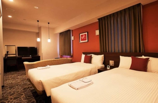 JapaneseWestern style room with 2 beds Opening a / Naha Okinawa