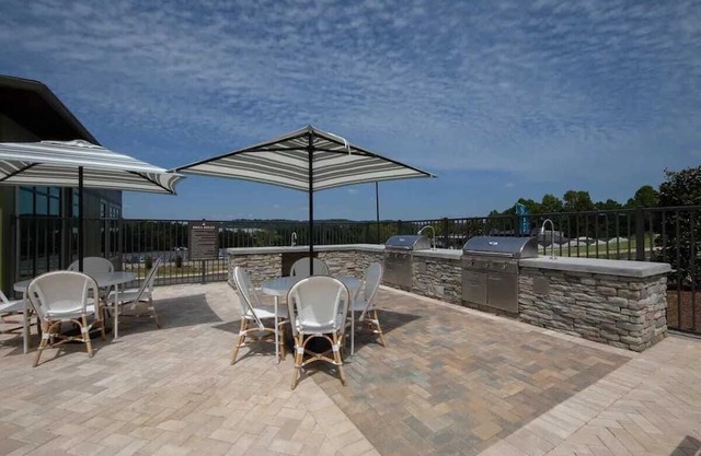 Luxury 2 BR Getaway Near Oak Mountain Park