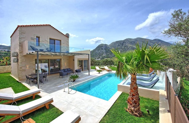 Villa Silentium Olia - Argyroupoli ,Crete