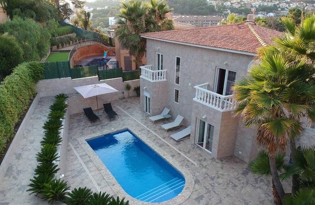 Luxury, Private and Pool