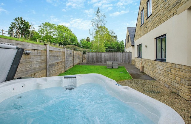 Alojamiento de 4 habitaciones en Glastonbury