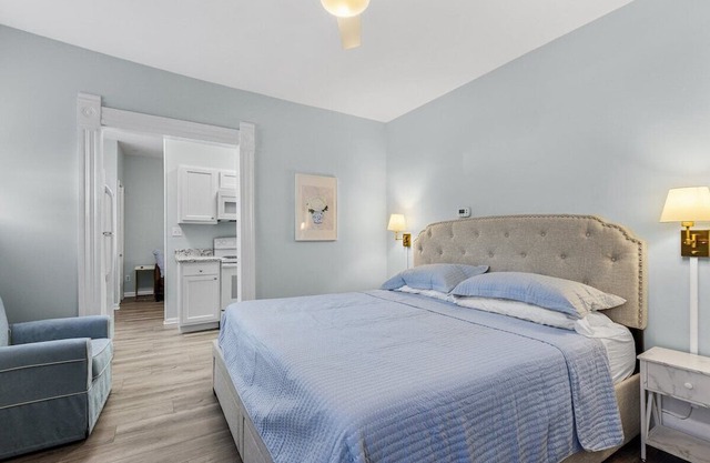 This apartment is a 1 bedroom(s), 1 bathrooms, located in Lexington, KY.
