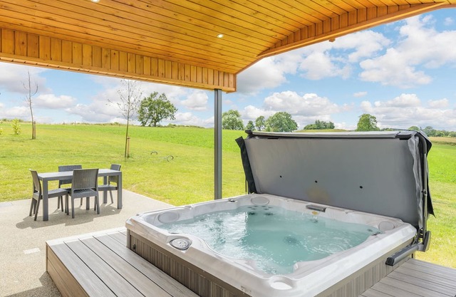 Alojamiento de 2 habitaciones en Bretby, Derbyshire