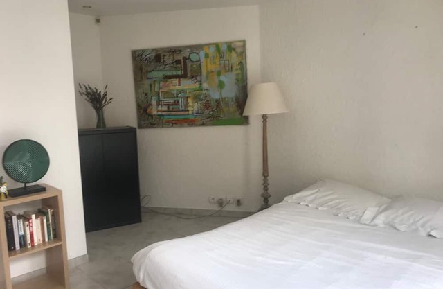 Charming studio in the var