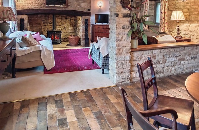 Alojamiento de 3 habitaciones en Tinwell