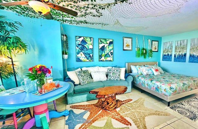 Breathtaking Oceanview Stay Just Steps FROM EVERYTHING!