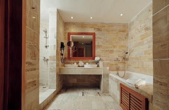 Lifestyle Holidays Vacation Resort - Beach Studio - Presidential Suites