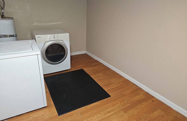 Wonderful 2-bedroom house in Everett