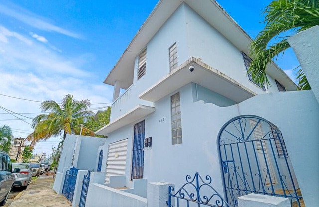 The House of Romeo | Stylish Two-Bedroom Escape