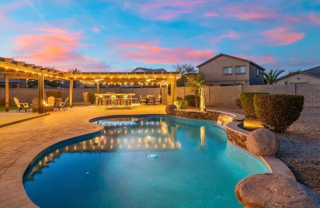 *NEW* Luxe Nascar Pool Paradise Fire Pit Ping Pong