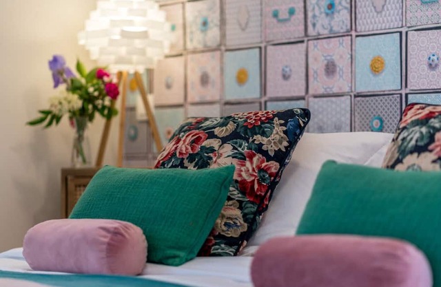 Guest Room 'La Bergerie' with Mountain View, Shared Pool and Wi-Fi